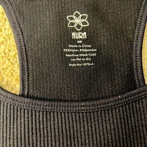 Top ,New, Brand: Aura size :Fit Small to Medium color :Black